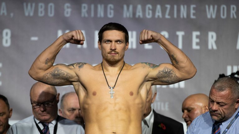 Usyk Height Revealed: The Truth Behind His Stature